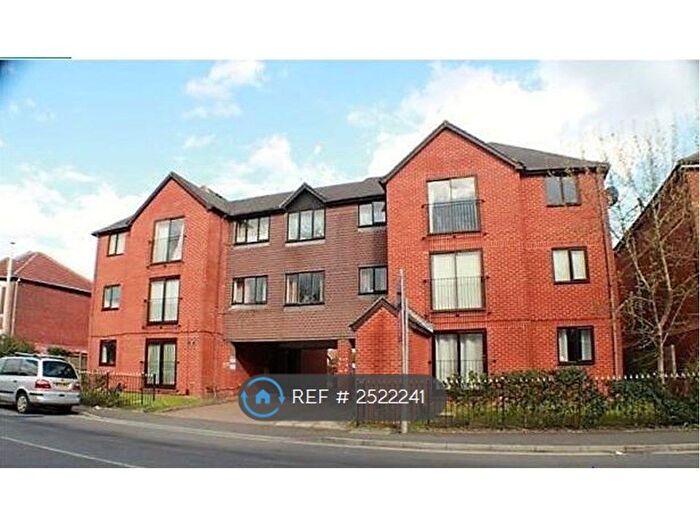 1 Bedroom Flat To Rent In Bullar Road, Southampton, SO18