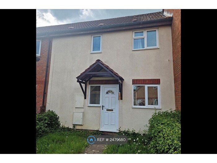 2 Bedroom Terraced House To Rent In Camden Close, Swindon, SN5