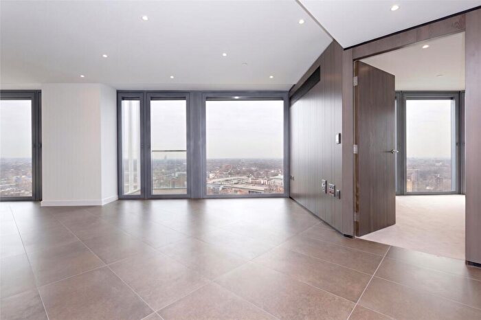 1 Bedroom Apartment For Sale In City Road, London, EC1V