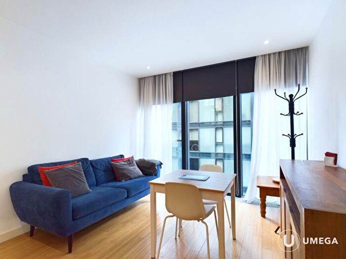 2 Bedroom Apartment To Rent In Simpson Loan, Quartermile, Edinburgh, EH3