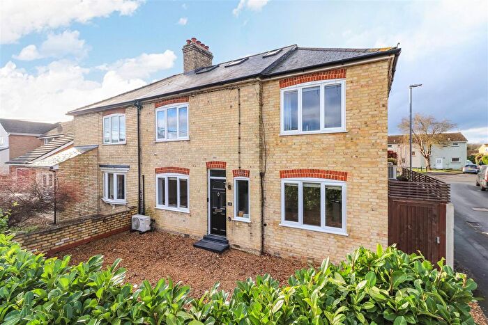 5 Bedroom Semi-Detached House For Sale In High Street, Teversham, CB1