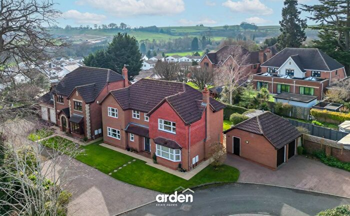 5 Bedroom Detached House For Sale In Whitford Gardens, Bromsgrove, B61