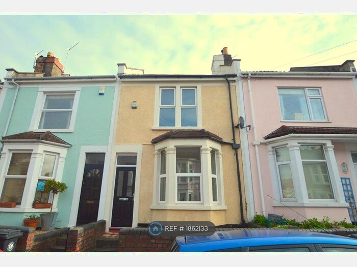 3 Bedroom Terraced House To Rent In Friezewood Road, Bristol, BS3