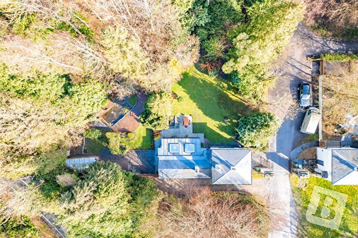 3 Bedroom Detached House For Sale In The Avenue, Brentwood, Essex, CM13