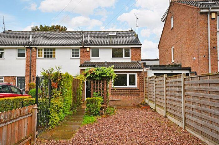4 Bedroom Terraced House To Rent In Watersmeet Road, Sheffield, S6