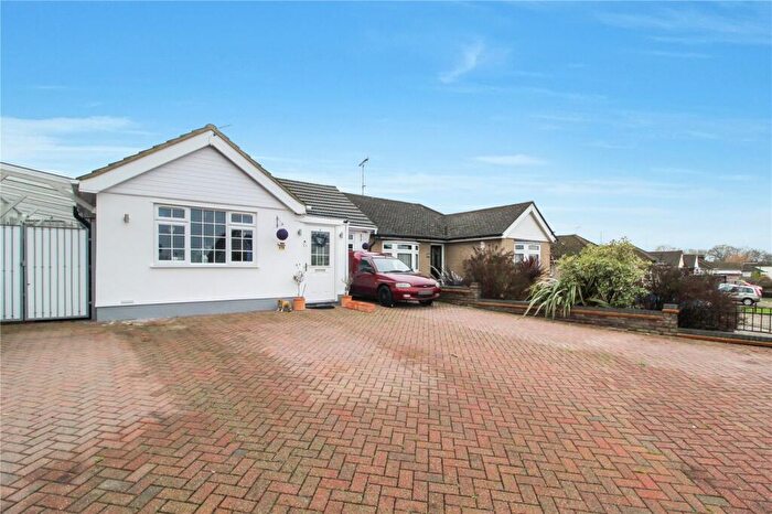 3 Bedroom Bungalow For Sale In Eastwood Old Road, Leigh-on-Sea, Essex, SS9