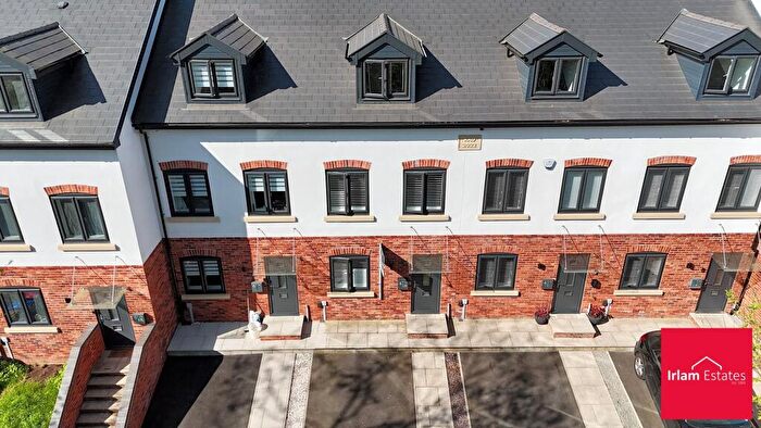 4 Bedroom Terraced House For Sale In Tramway Road, Irlam, M44