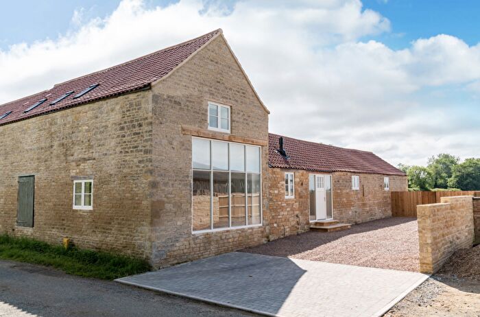 5 Bedroom Barn Conversion For Sale In Dark Lane, Bitchfield, Grantham, NG33