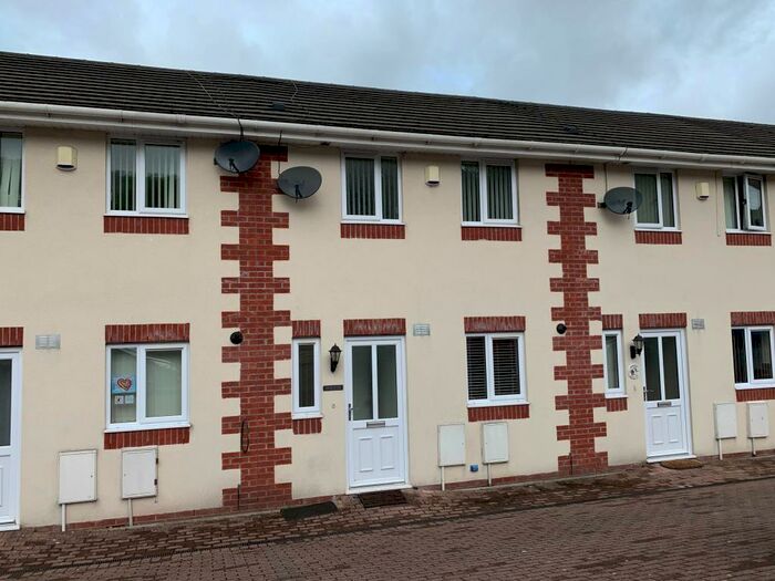 3 Bedroom Terraced House To Rent In Coedpenmaen Road, Trallwn, CF37