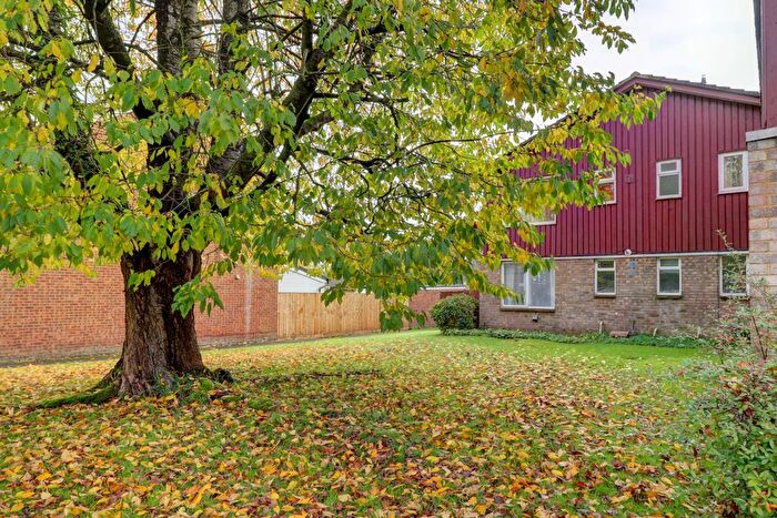 1 Bedroom Flat For Sale In Wren Road, Prestwood, Great Missenden, Buckinghamshire, HP16