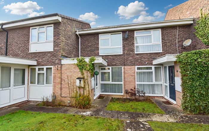 3 Bedroom Terraced House For Sale In Cornwallis Close, Bromham, MK43