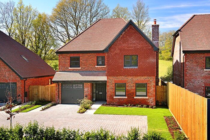 4 Bedroom Detached House For Sale In Chiddingfold, Godalming, Surrey, GU8