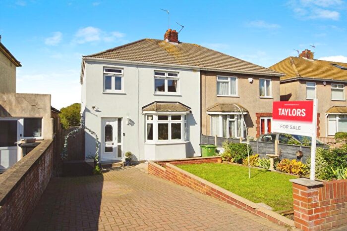 3 Bedroom Semi-Detached House For Sale In Deans Drive, Speedwell, Bristol, BS5