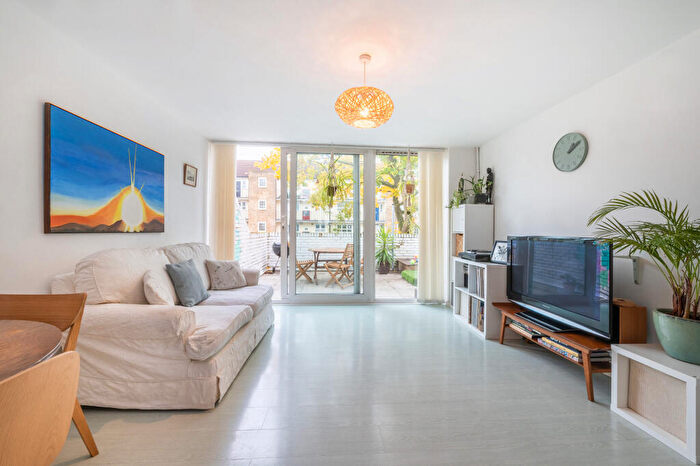 3 Bedroom Terraced House To Rent In Coston Walk, London, SE4