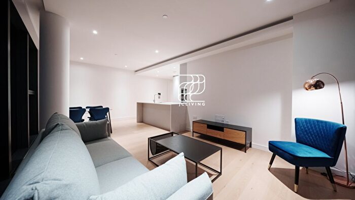 2 Bedroom Flat To Rent In Marsh Wall, London, E14