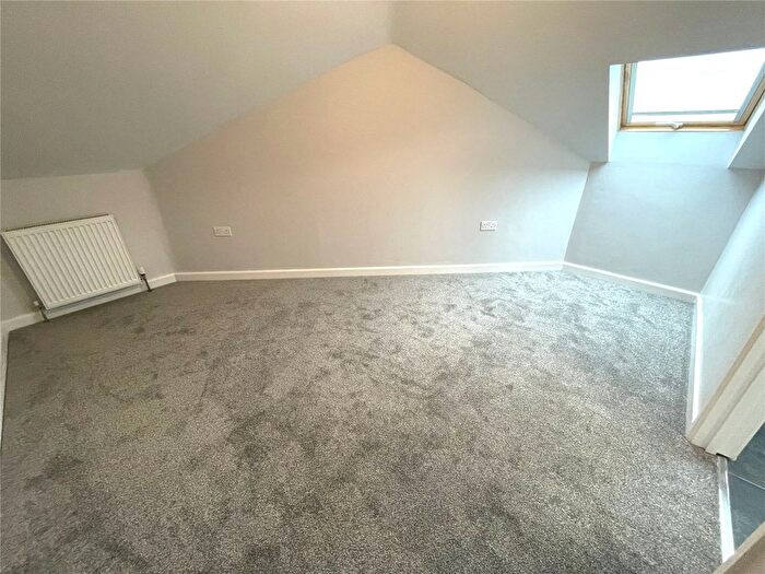 5 Bedroom End Of Terrace House To Rent In York Road, Torpoint, Cornwall, PL11