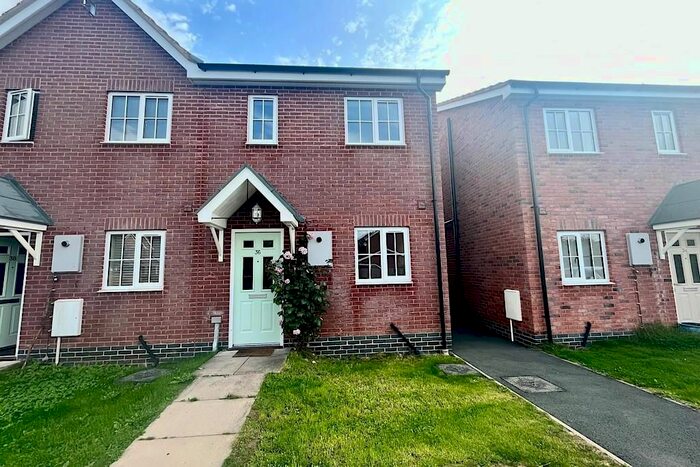 2 Bedroom Semi-Detached House To Rent In Barley Meadows, Llanymynech, SY22