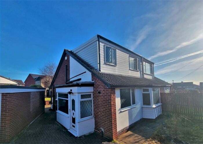 3 Bedroom Semi-Detached House To Rent In Douglas Avenue, Batley, WF17