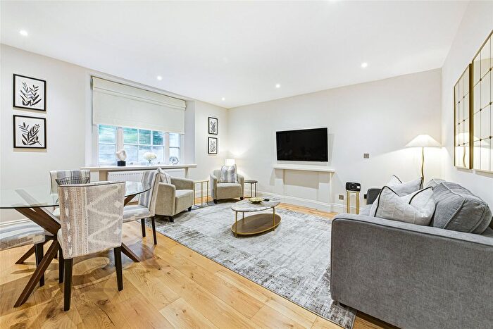 2 Bedroom Flat To Rent In Eaton Place, London, SW1X