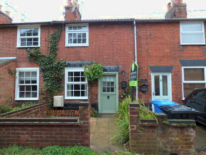 2 Bedroom Cottage To Rent In Ravensmere, Beccles, NR34