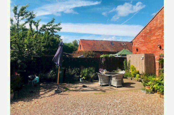 4 Bedroom Property To Rent In Big Barn Mousley House Farm Case Lane Hatton, Warwick, CV35