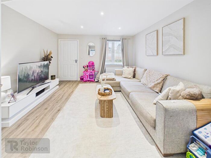 3 Bedroom Semi-Detached House For Sale In Emerald Road, Forge Wood, Crawley, RH10