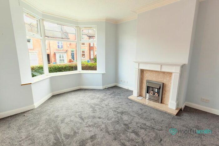 3 Bedroom Semi-Detached House To Rent In Main Road, Darnall, S9