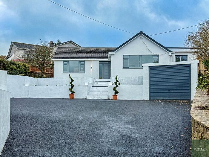 3 Bedroom Detached Bungalow For Sale In New Road, Stithians, TR3