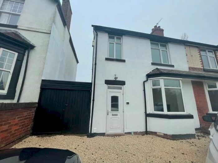 4 Bedroom Property To Rent In Wolverhampton Road, Sedgley, Dudley DY3