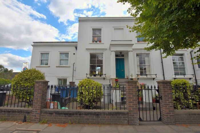 1 Bedroom Flat To Rent In Southgate Road, London, N1