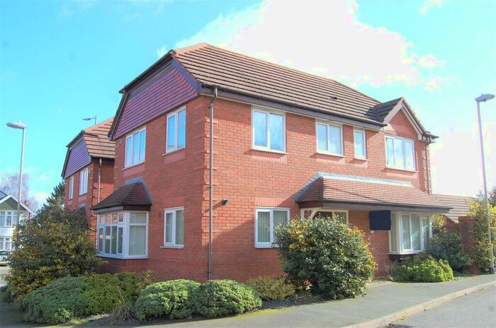 4 Bedroom Detached House To Rent In Ripley Grove, Dudley, DY1