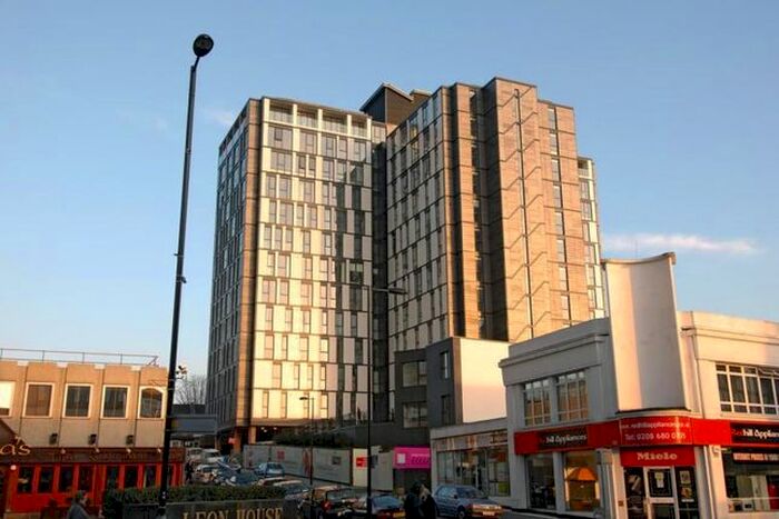 2 Bedroom Flat To Rent In Masons Avenue, Croydon, CR0