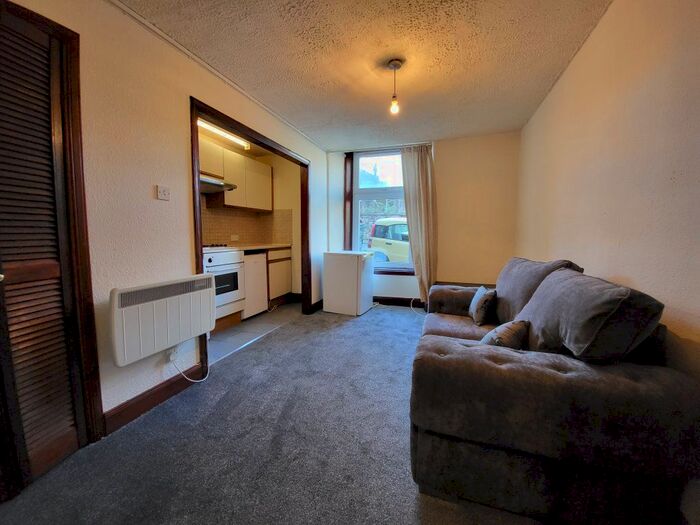 1 Bedroom Flat To Rent In Isla Street, Dundee, DD3