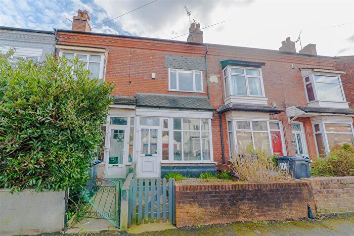 2 Bedroom Terraced House For Sale In Grange Road, Kings Heath, Birmingham, B14