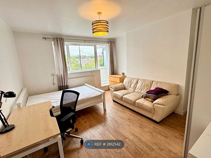 4 Bedroom Flat To Rent In Grisedale, London, NW1