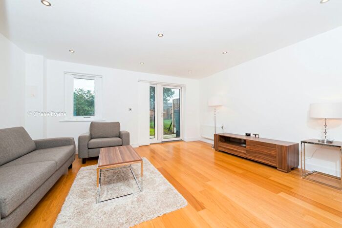 3 Bedroom Terraced House To Rent In Fairthorn Road, Greenwich, London, SE7
