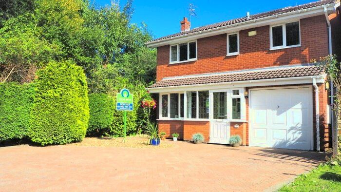 4 Bedroom Detached House To Rent In Hoylake Road, Perton, Wolverhampton, Staffordshire WV6