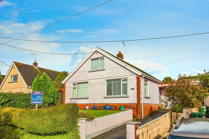 4 Bedroom Bungalow For Sale In The Ridgeway, Saundersfoot, Pembrokeshire, SA69