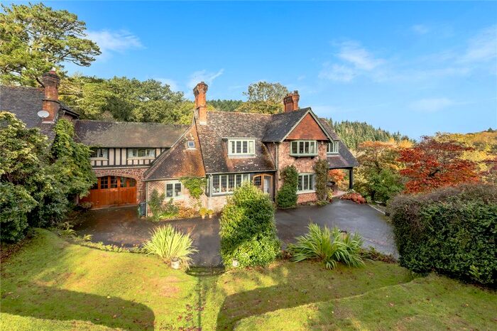 5 Bedroom Semi-Detached House For Sale In Manor Road, Minehead, Somerset TA24