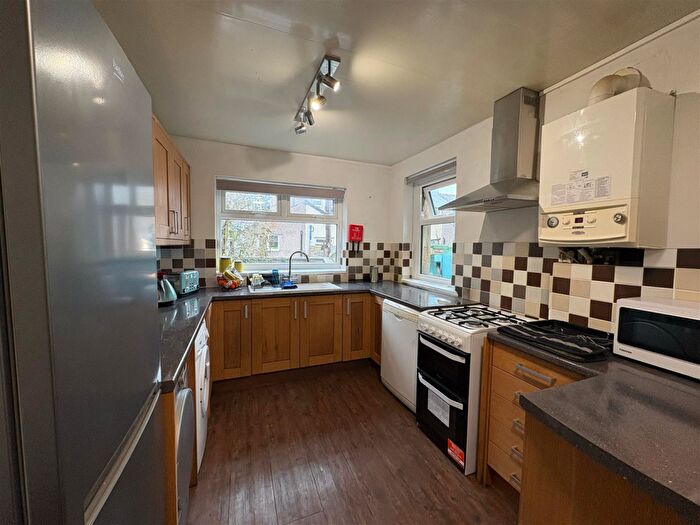 4 Bedroom Private Hall To Rent In Coulston Road, Lancaster, LA1
