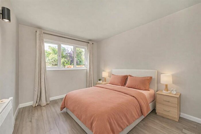1 Bedroom Flat For Sale In Anthony Road, SE25