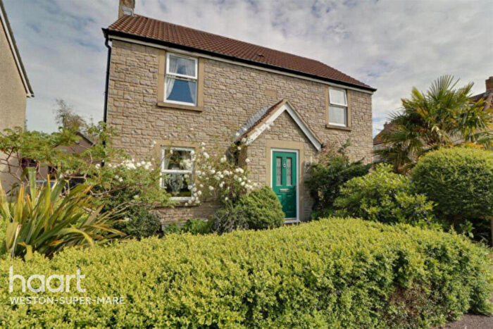 3 Bedroom Detached House To Rent In Blue Water Drive, Weston-Super-Mare, BS24