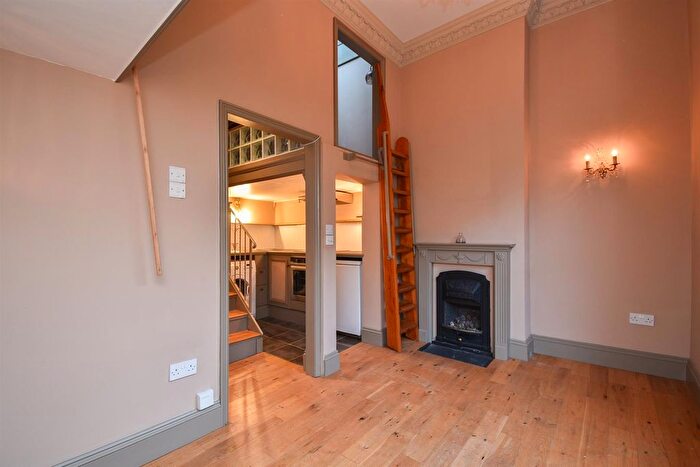 Studio To Rent In Marina, St. Leonards-On-Sea, TN38