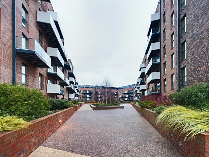 1 Bedroom Flat To Rent In Purbeck Gardens, Sydenham, SE26