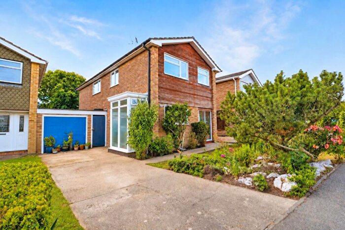 4 Bedroom Detached House For Sale In Juniper Road, Boreham, Chelmsford, CM3