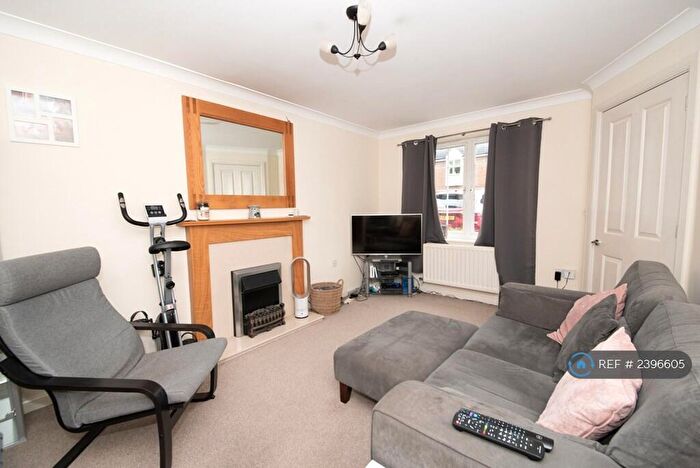 2 Bedroom Terraced House To Rent In Dunstans Drive, Winnersh, RG41