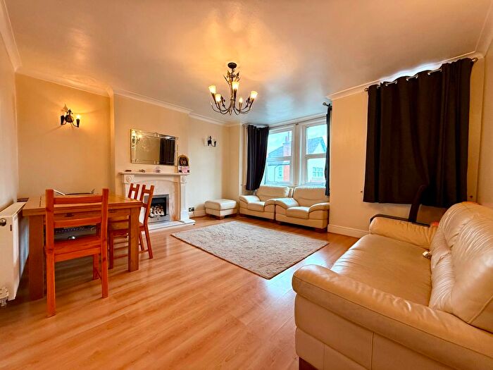 3 Bedroom Flat To Rent In Radnor Road, Harrow-On-The-Hill, Harrow, HA1