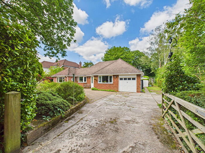 2 Bedroom Detached Bungalow For Sale In Loxwood Road, Ifold, RH14