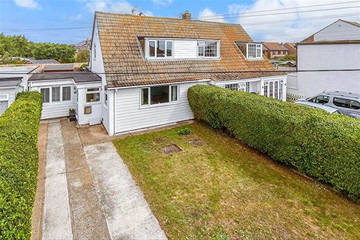 4 Bedroom Semi-detached House For Sale In Prior Road, Greatstone, New Romney, Kent, TN28