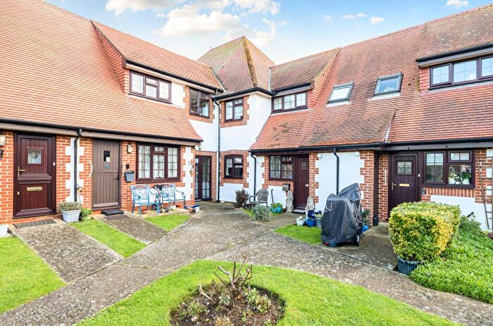 1 Bedroom Flat For Sale In Off Manor Farm Court, Selsey, PO20